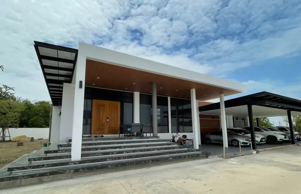 Warunee Villa